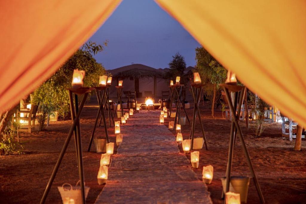  UNFORGETTABLE LUXURY DESERT EXPERIENCE